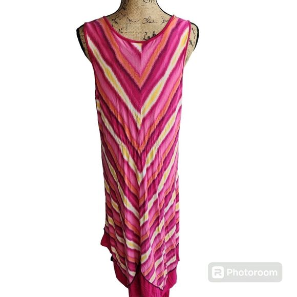 Catherine's Maxi Dress Wmns SZ 1X Rainbow Keyhole Neck Hankerchief Hem Bold - Picture 3 of 5